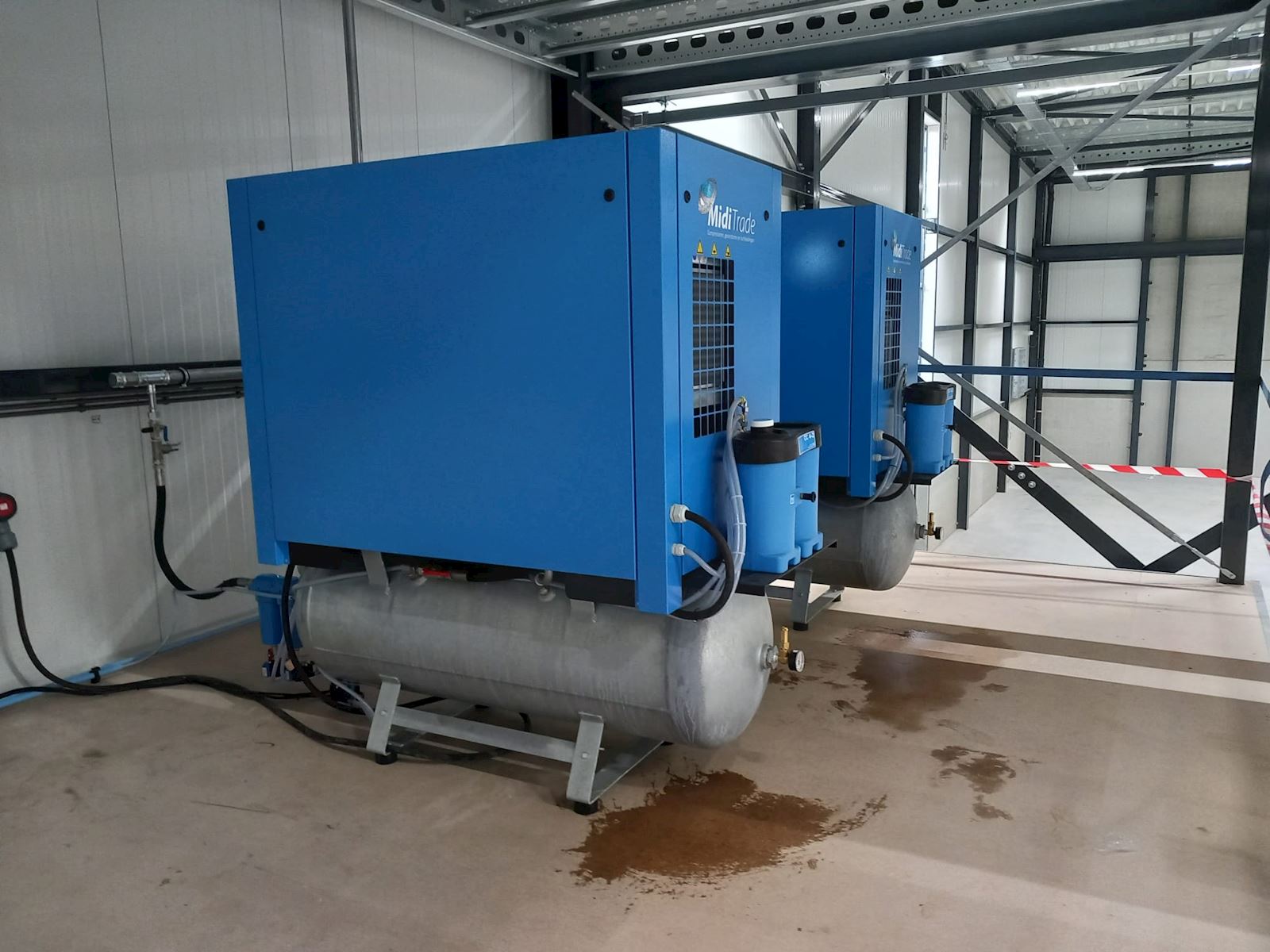 Compressor-Leidingwerk Tholen