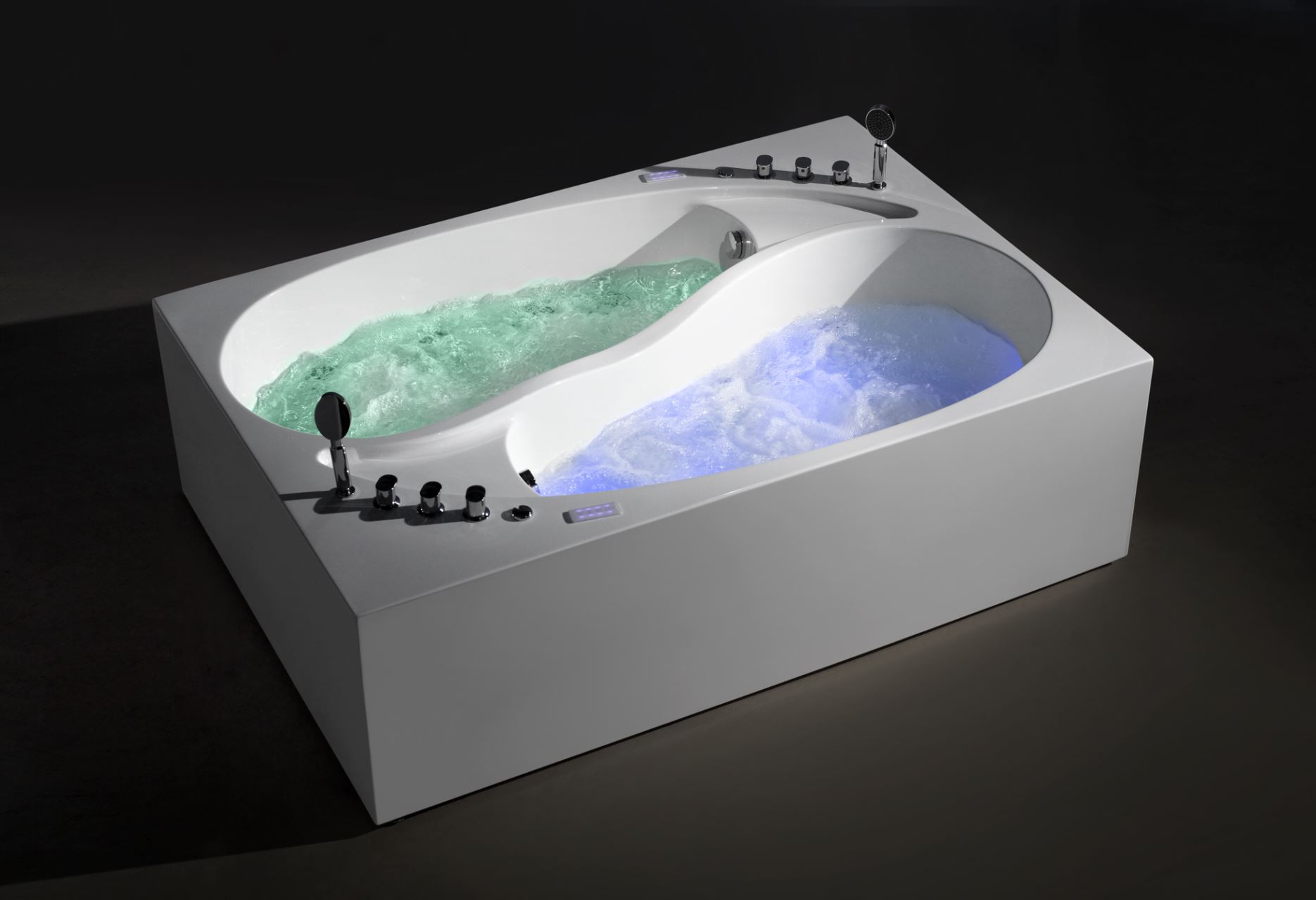 slank Aangepaste Gewoon Prachtig dubbelbad die ook perfect voor 1 persoon kan gebruikt worden.