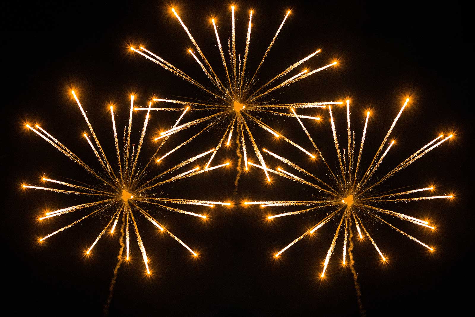 Fullscreen Fireworks Dark