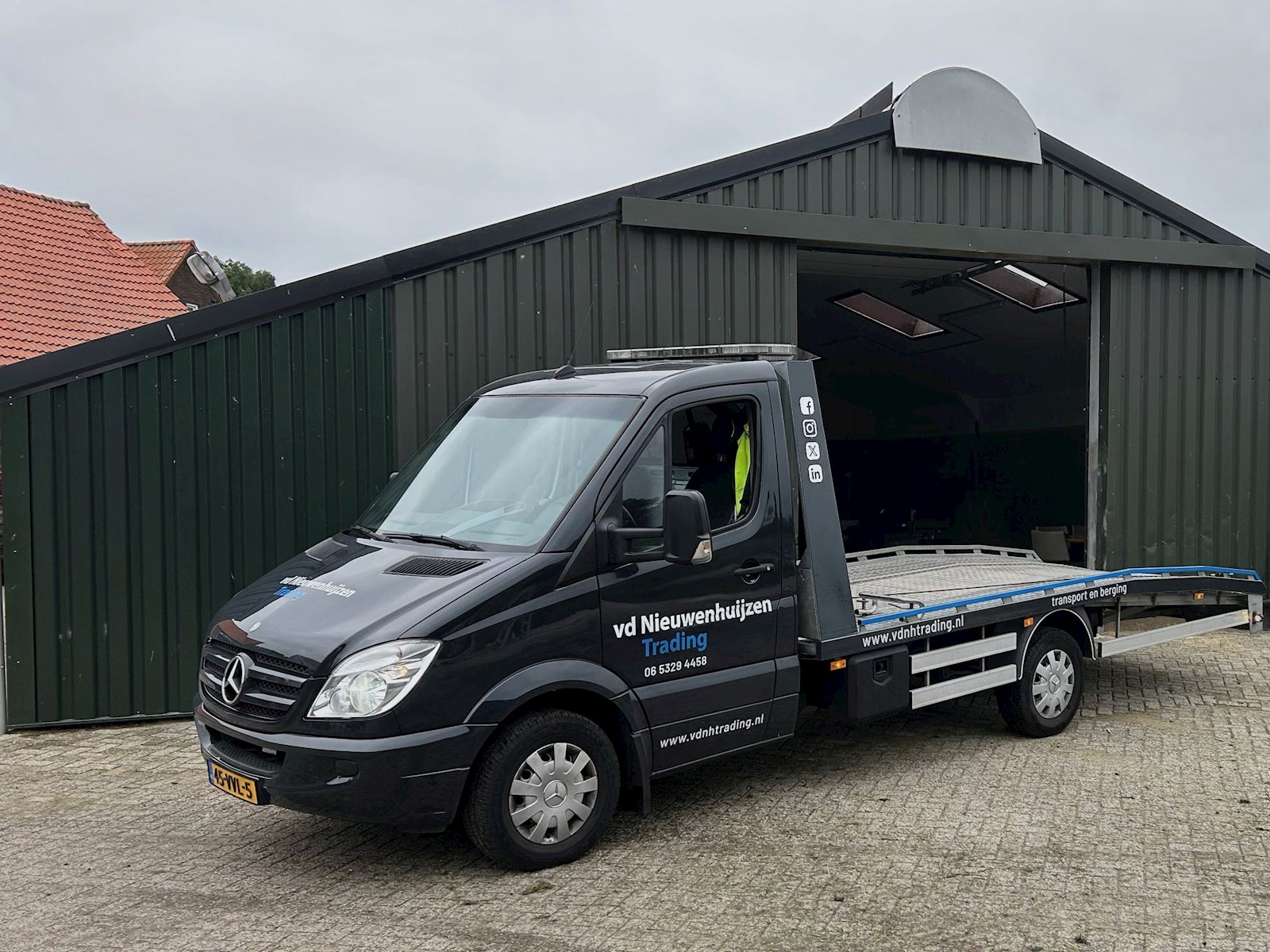 vd Nieuwenhuijzen Trading