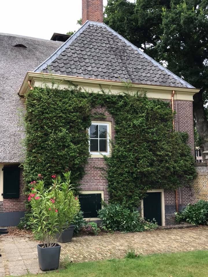 Koperwerk aan de Ossenstal van Kasteel groeneveld