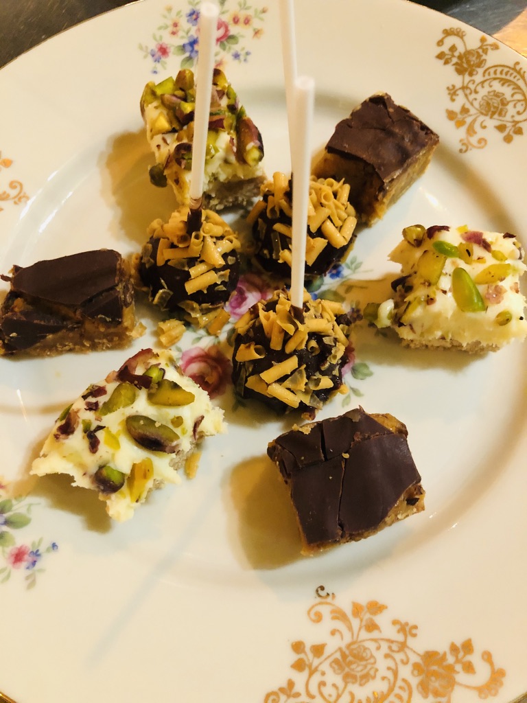 1F140A06 3362 4F7D 873A 2AA839C5AAA5 1 105 c