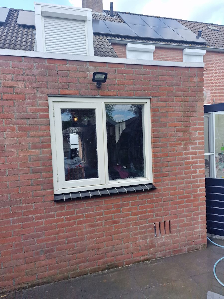 Kozijn geplaatst in Gevel 