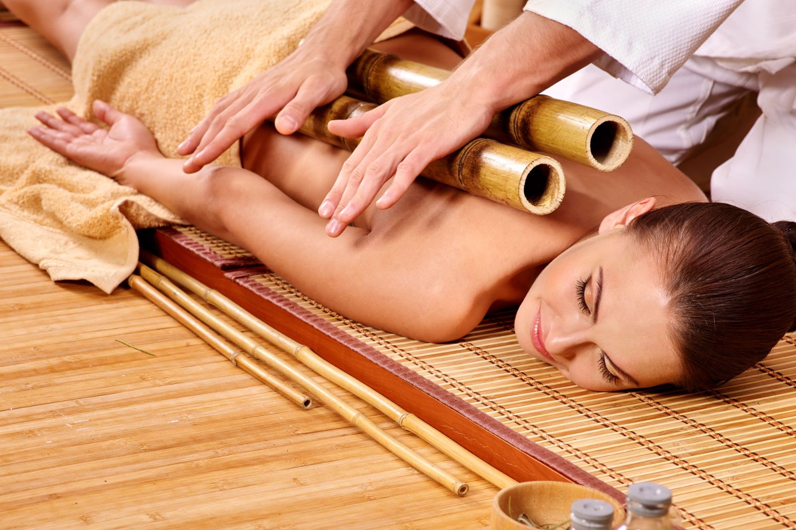 bamboo massage